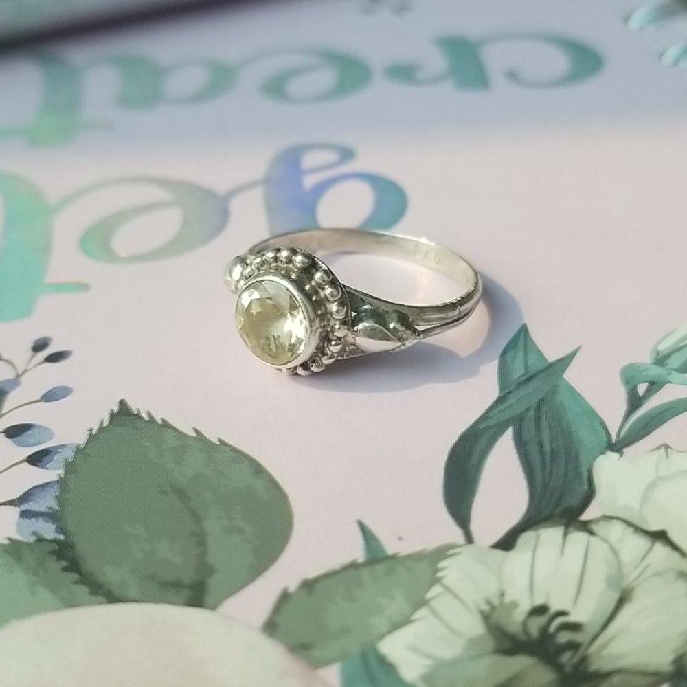 Silver ring.